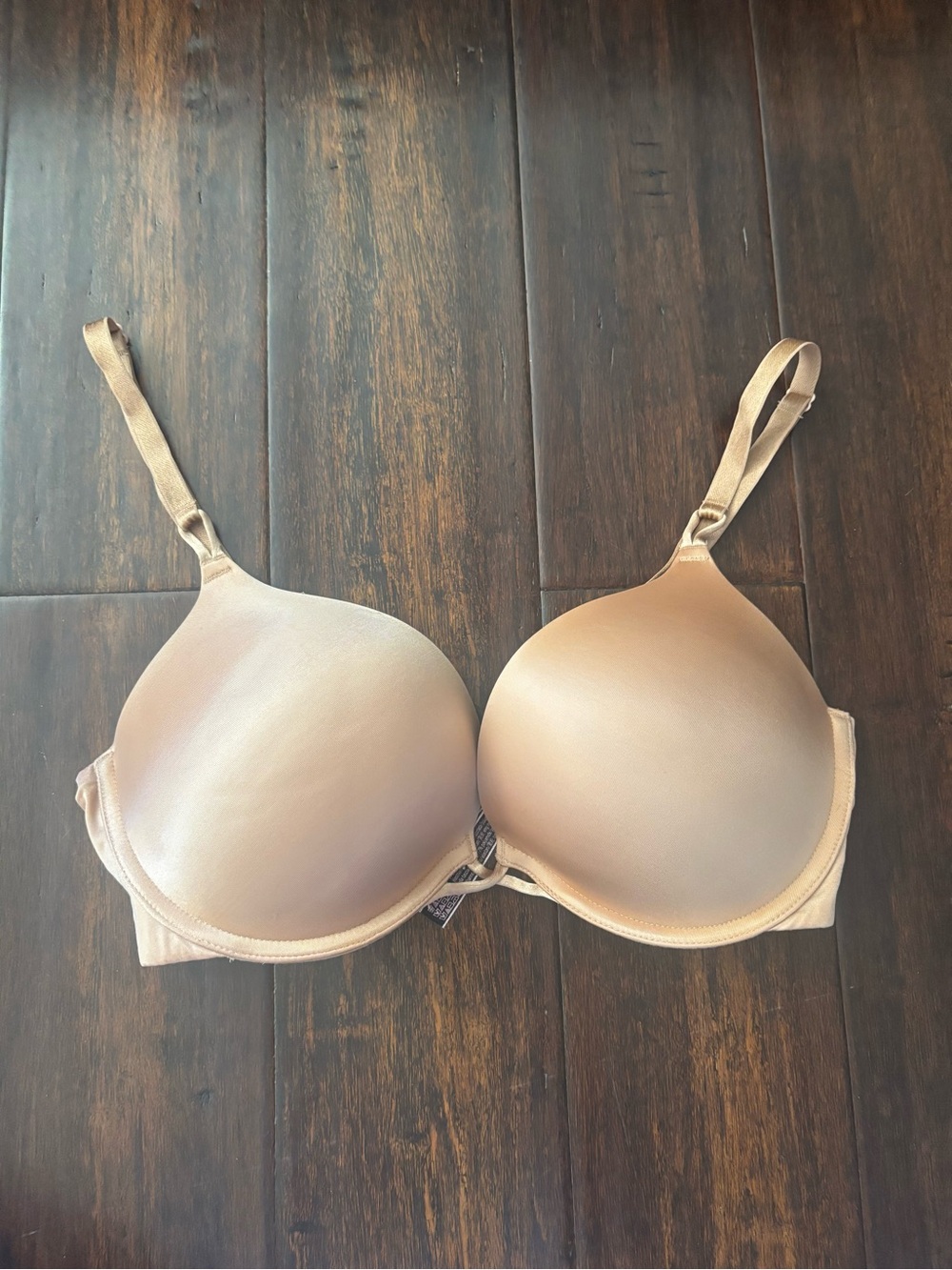 Victoria’s Secret Bombshell plunge padded push-up bra 34D